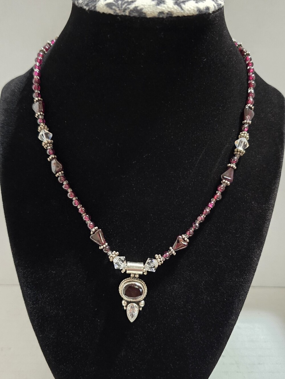 Vintage Sterling Silver Garnet and Topaz Beaded Pendant Necklace 17.5 Inch
